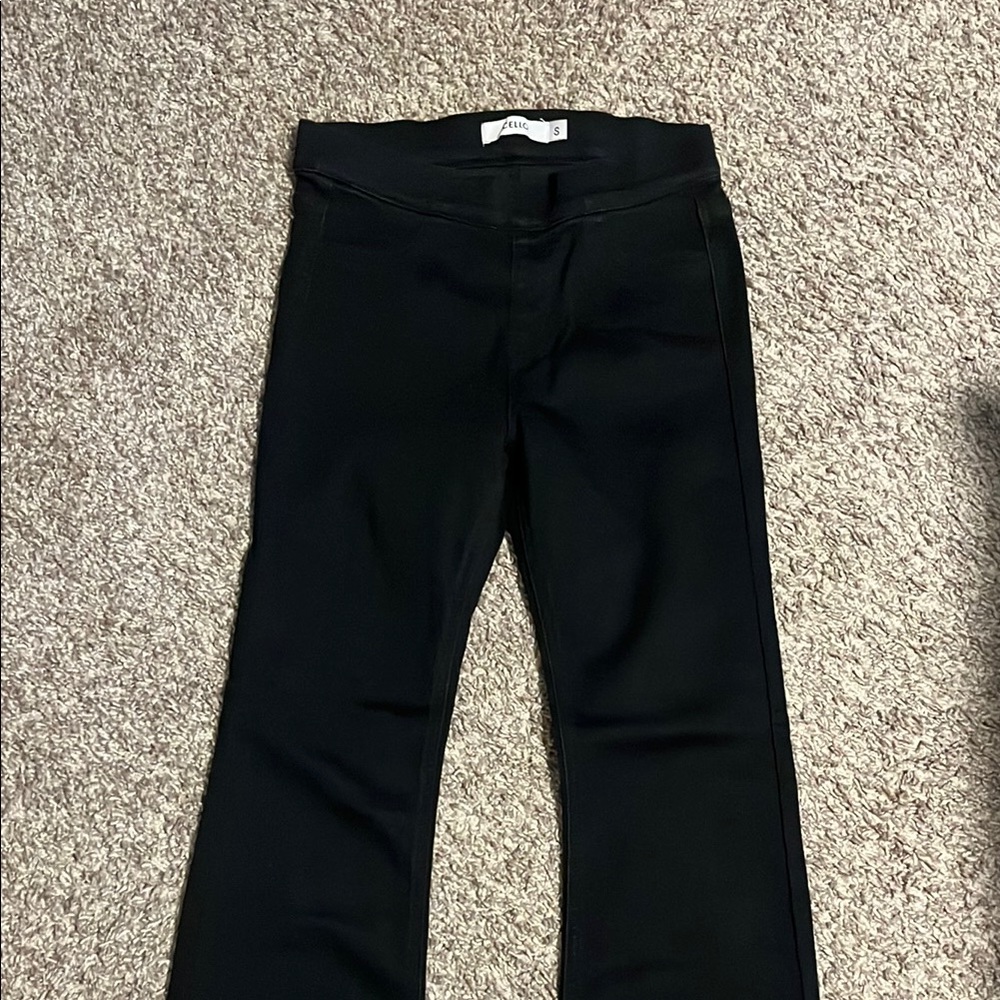 Black Pants Classic Design